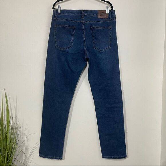 Izod Trademark 1937 Izod Men’s Denim Jeans Size 36x32 - Picture 5 of 11